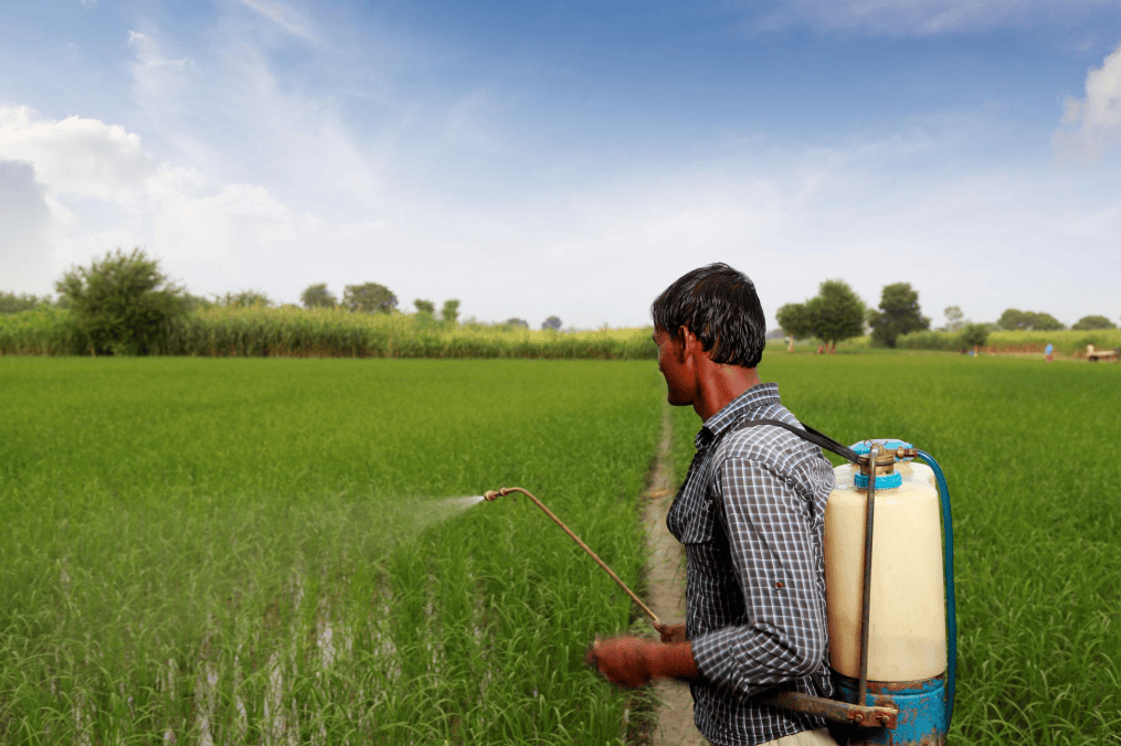 Book Crop Care & Spraying